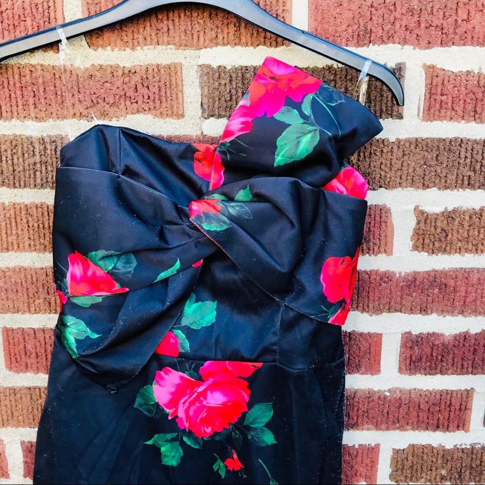 Charlotte Russe Floral Strapless Dress NWT - Picture 2 of 4